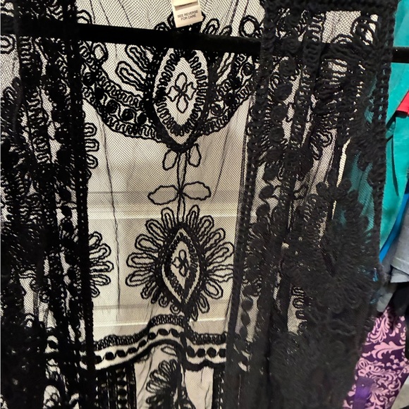 Elegant Black Lace Vest, Womens 18W plus Cato fashions - Picture 3 of 5